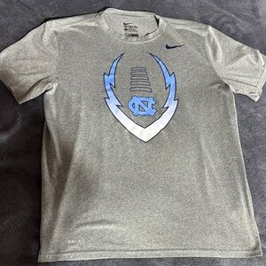 Nike North Carolina Tar Heels Shirt